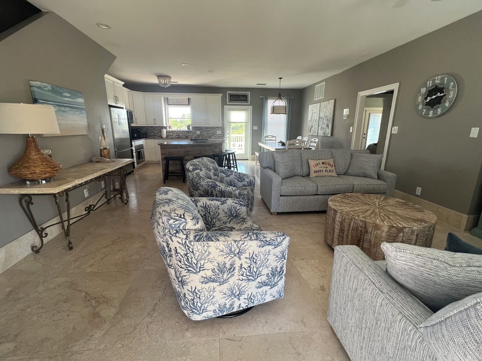 Livingroom/Kitchen