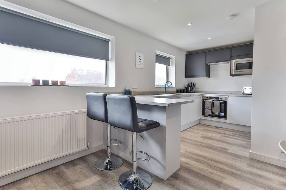 Kitchen/ breakfast bar 