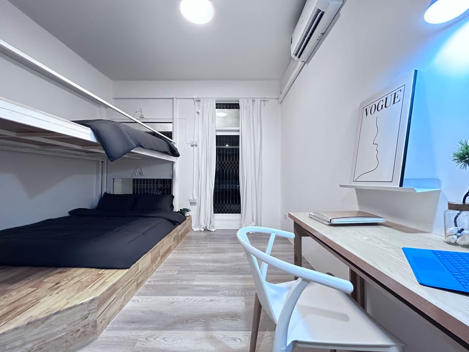 Basic Quadruple Room (1 Queen Bunk Bed) | Desk, blackout drapes, iron/ironing board, free WiFi