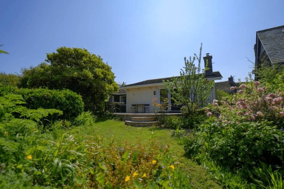 Rear exterior and garden