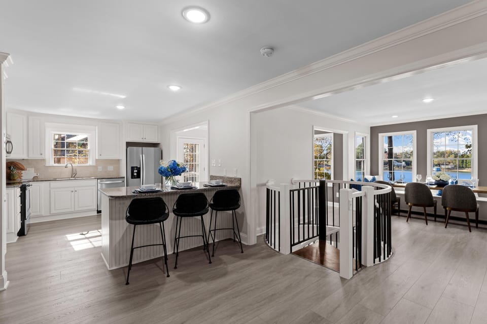 House, Multiple Beds (Hillstone Ridge) | Private kitchen | Oven, toaster