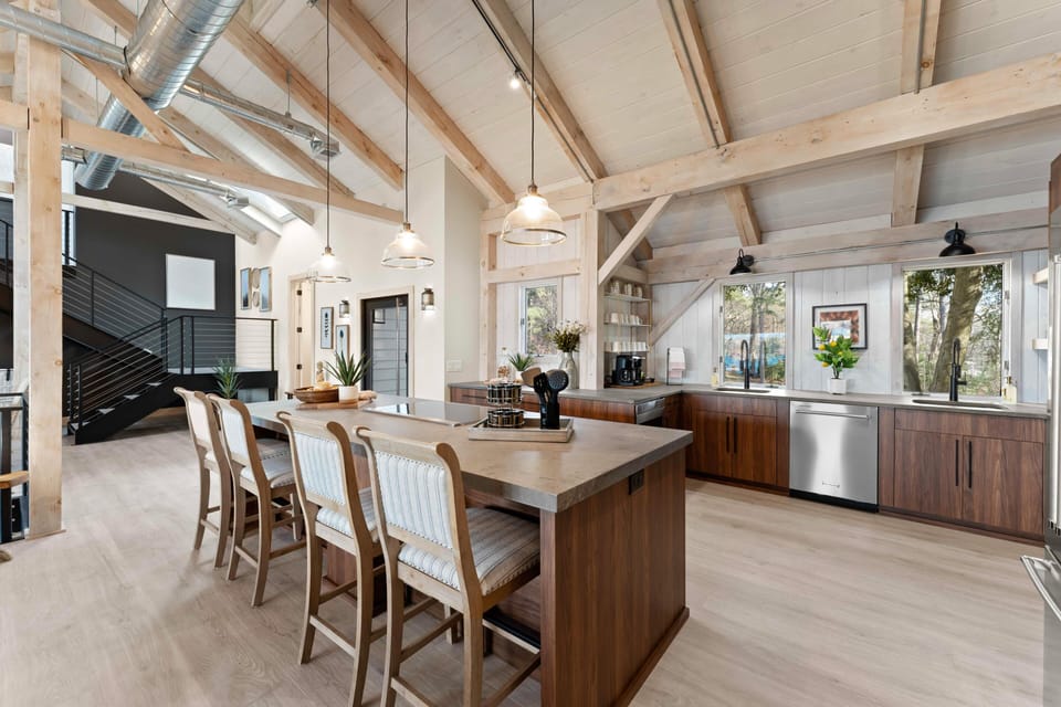 House, Multiple Beds (Keenan Beach w/Beach, Heated Pool & G) | Private kitchen | Oven, toaster, dining tables