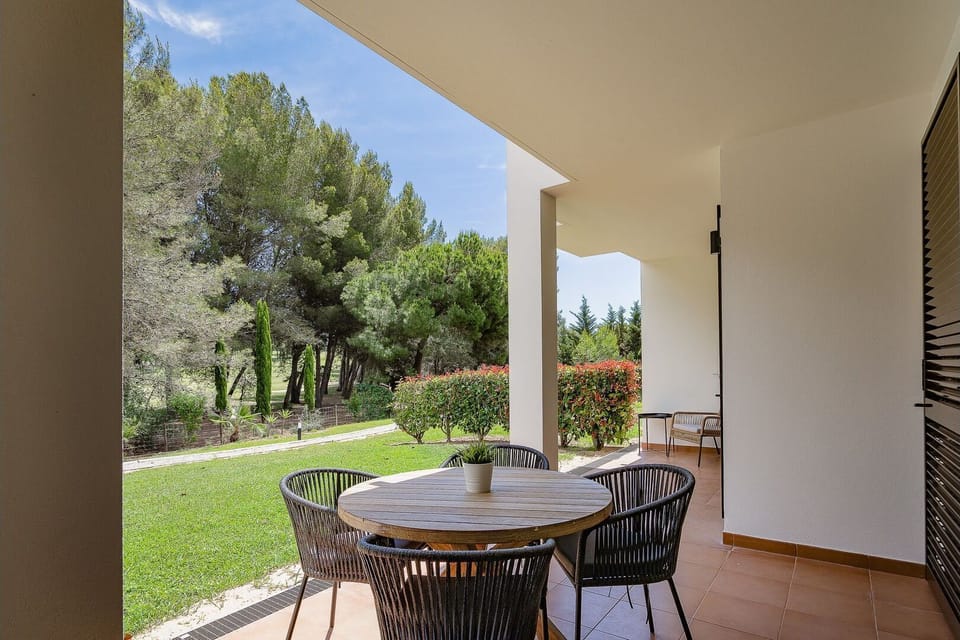 What better way to relax than on this comfy patio surrounded by green space #algarve #airbnb #patio #sunny