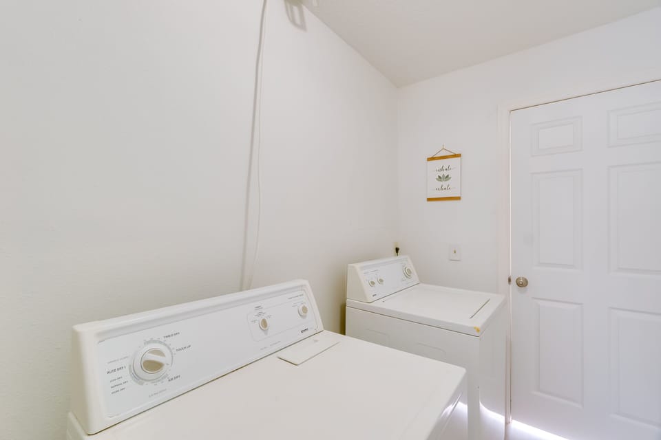 Laundry Area | Washer/Dryer | Hangers | Trash Bags/Paper Towels