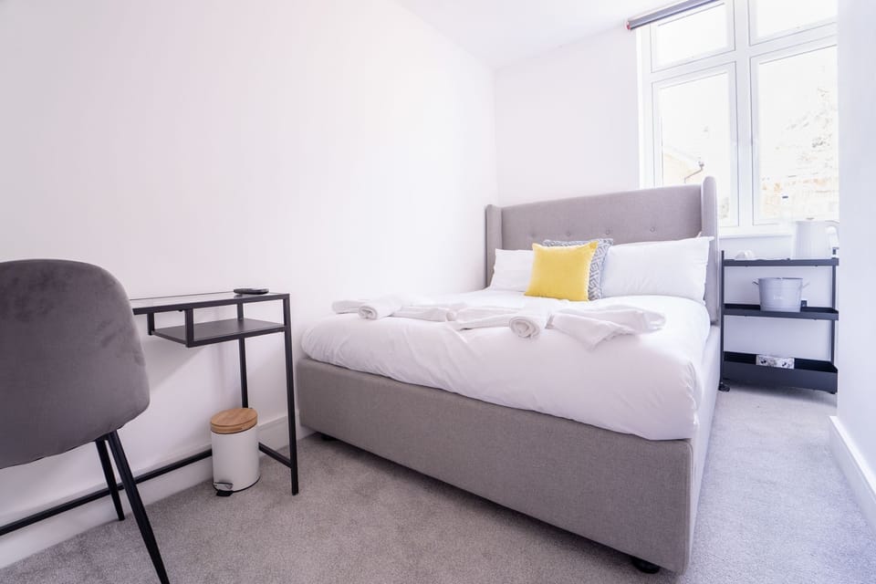 Double Room | In-room safe, desk, blackout drapes, iron/ironing board