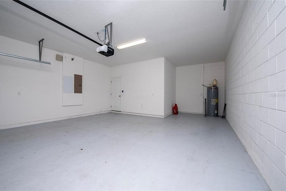 House, 4 Bedrooms | Property grounds
