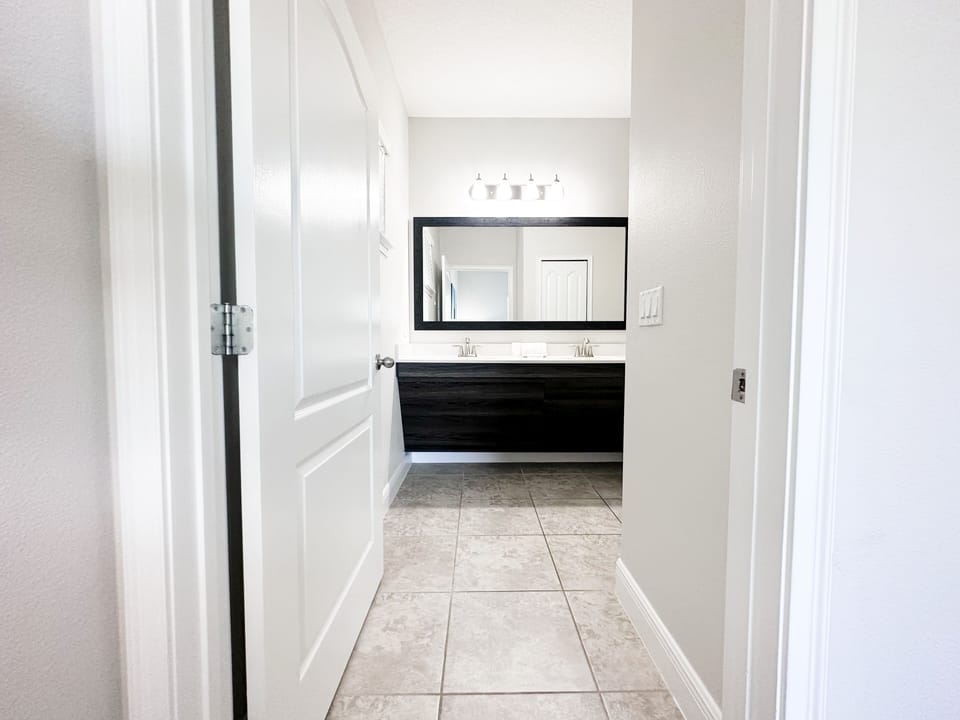 House, 4 Bedrooms | Interior