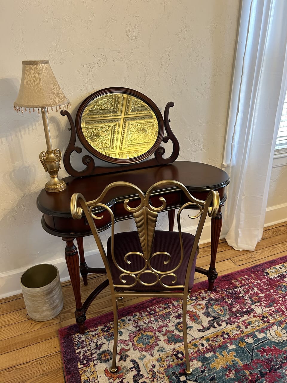 2nd floor “Gold Bedroom”