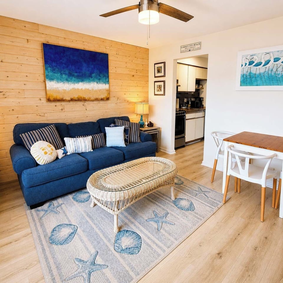 Living and Kitchen Entry