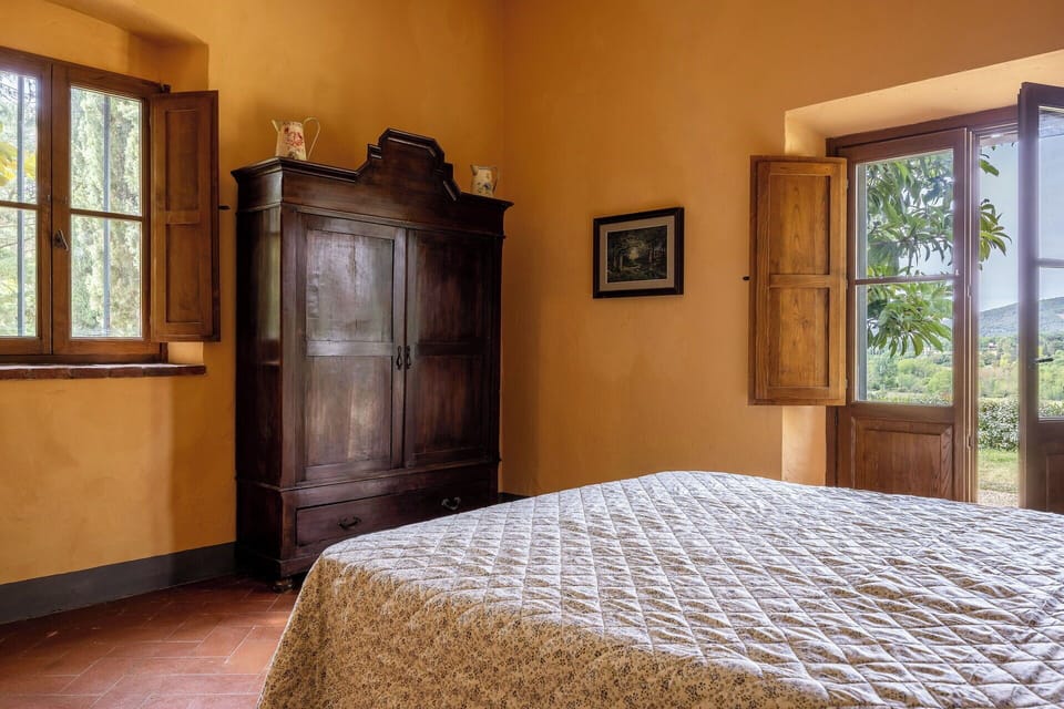 Autumn, Bedroom, Spring, Summer
