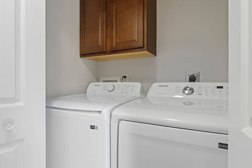 Laundry duo that combines efficiency and convenience to transform your laundry routine.