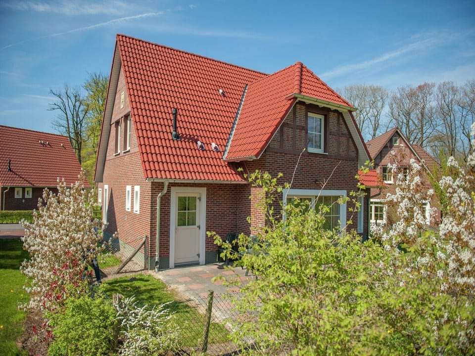 Holiday Home Exterior [summer]