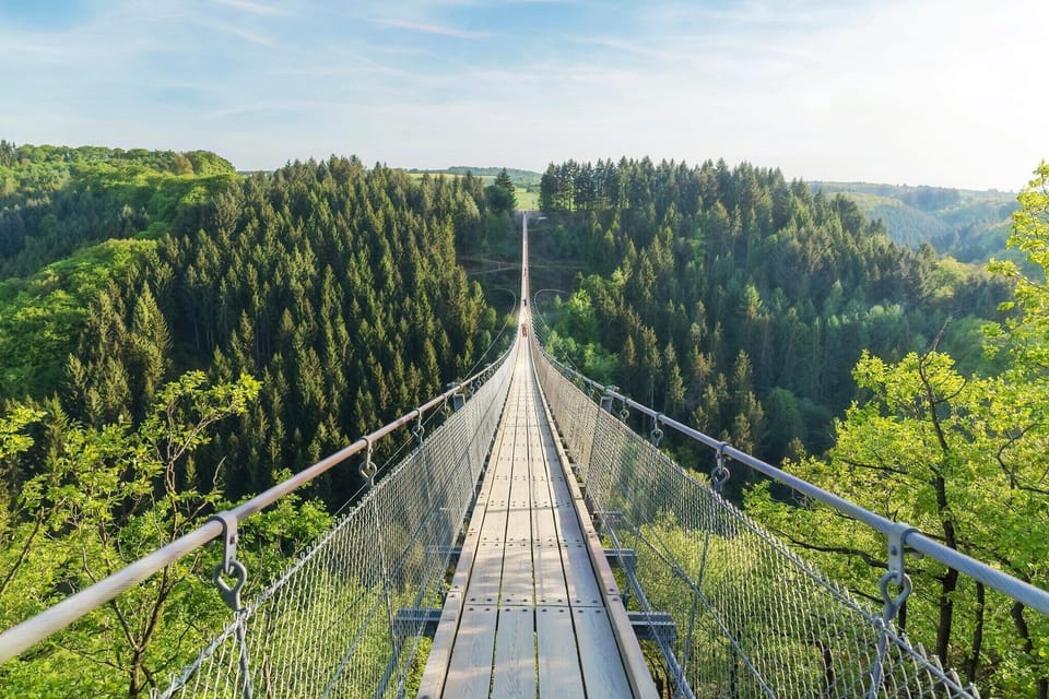 Region [summer] (>5 km)