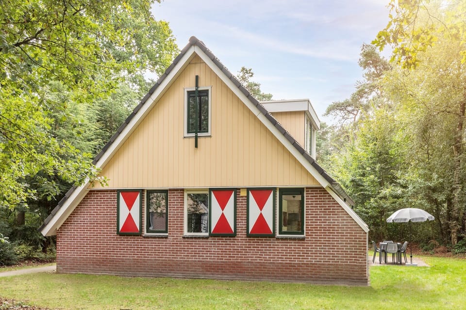 Holiday Home Exterior [summer]