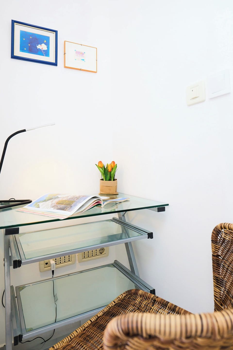Computer/laptop desk
