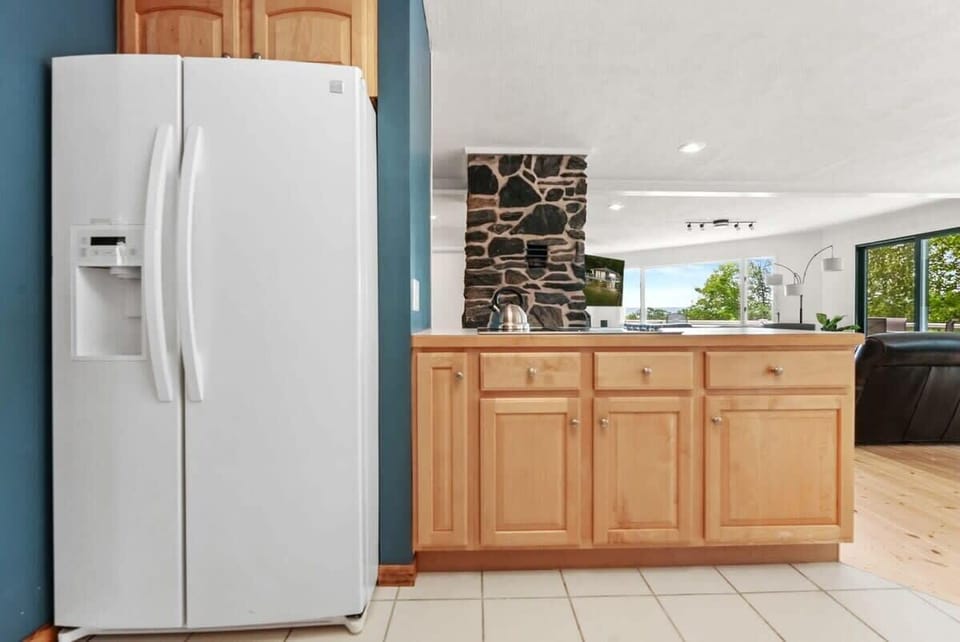 Full size appliances