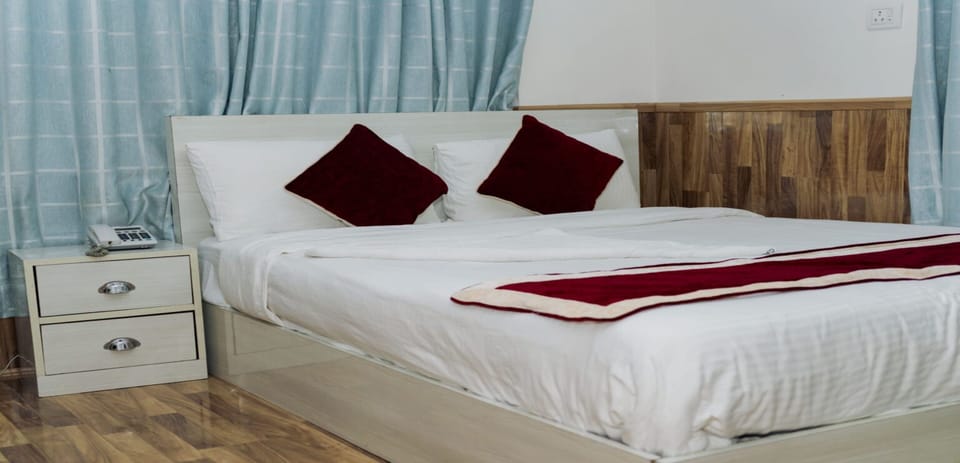 Deluxe Room | Free WiFi, bed sheets