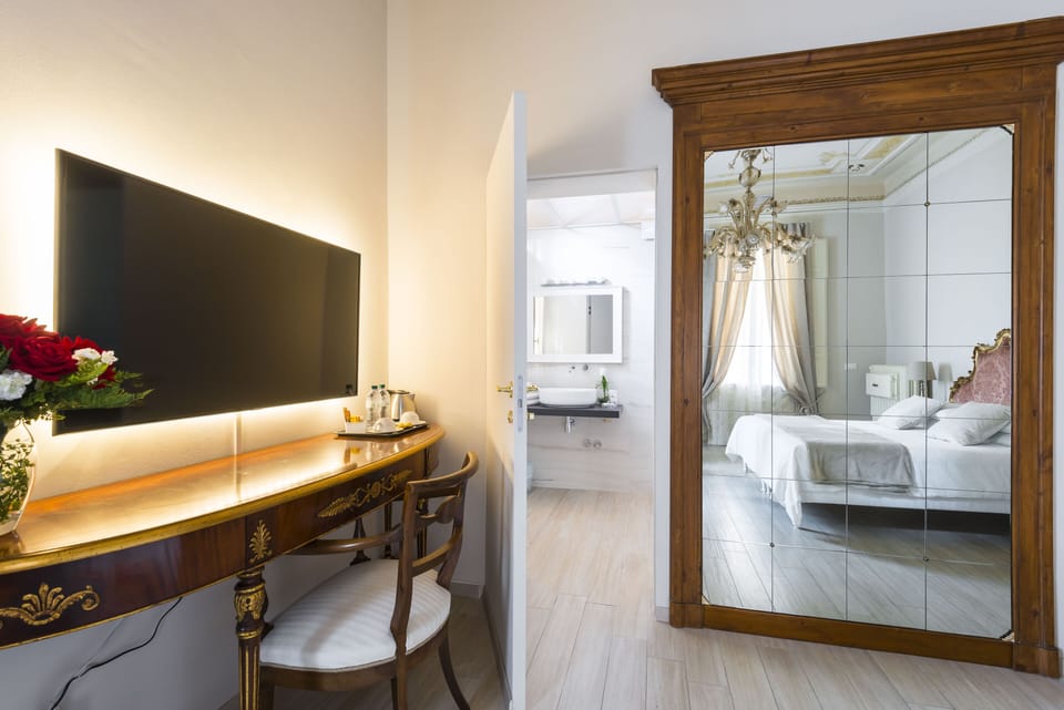 Classic Suite | Pillowtop beds, in-room safe, individually decorated