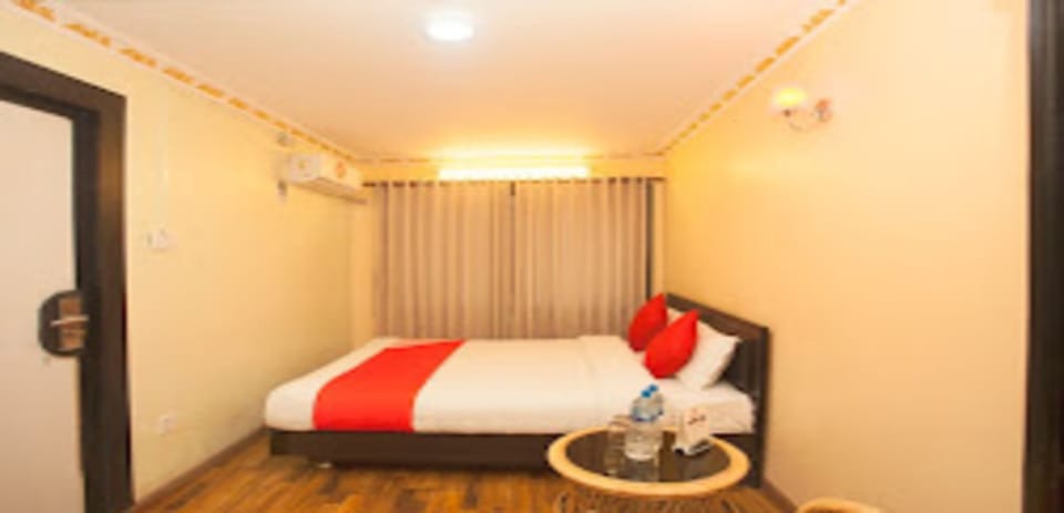 Double Room | Free WiFi, bed sheets