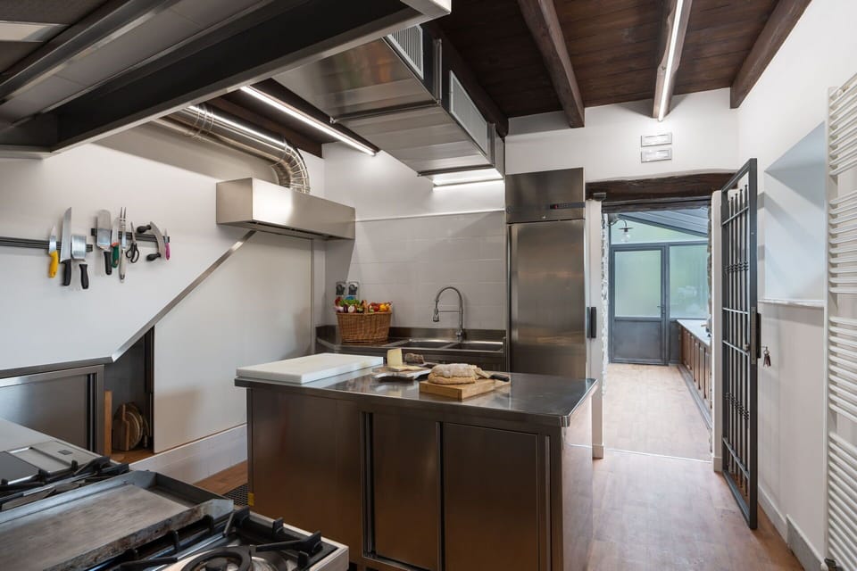 Autumn, Kitchen, Spring, Summer