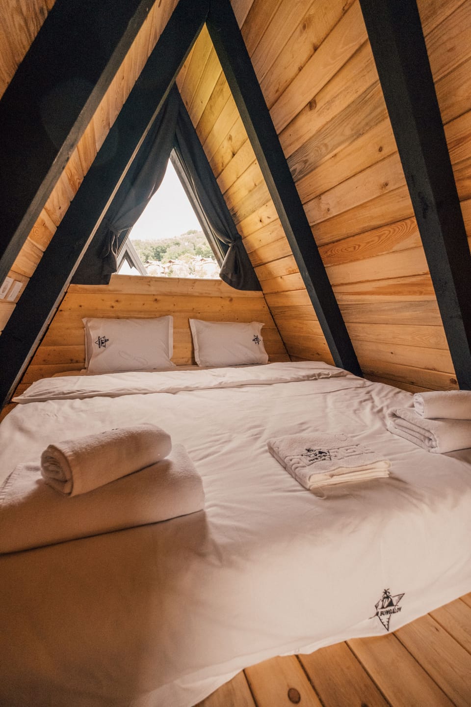 Deluxe Bungalow | 1 bedroom, Egyptian cotton sheets, premium bedding, down comforters