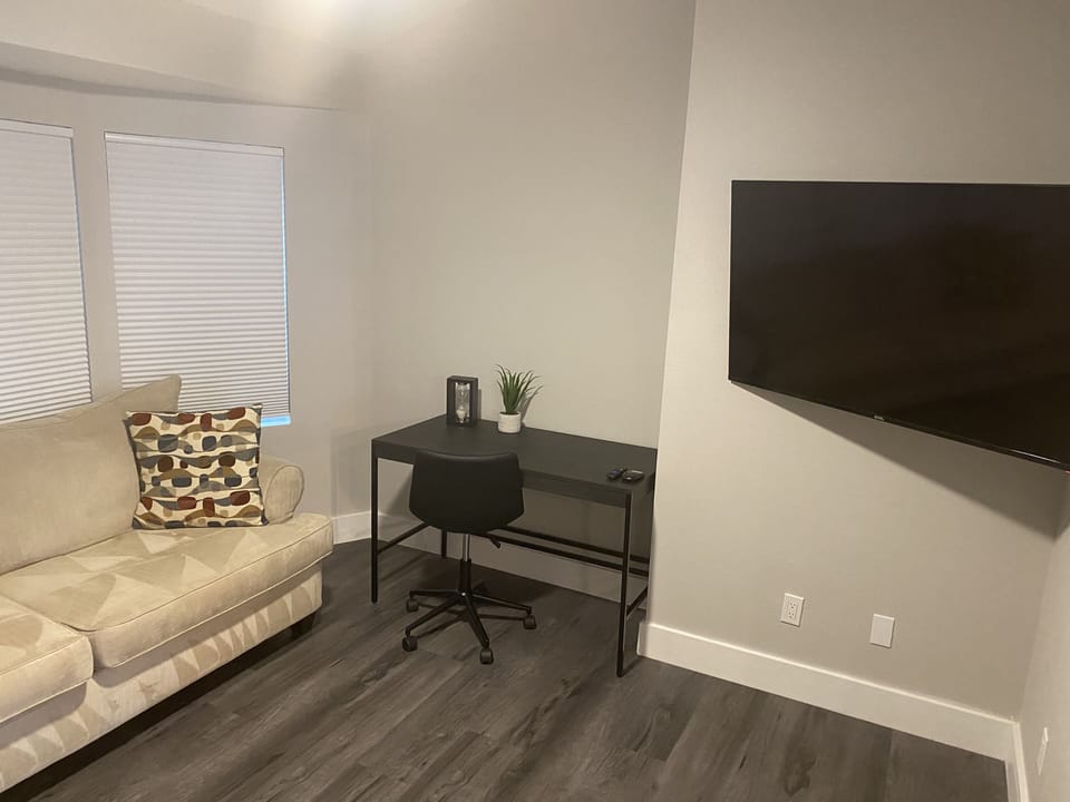 Den with workspace