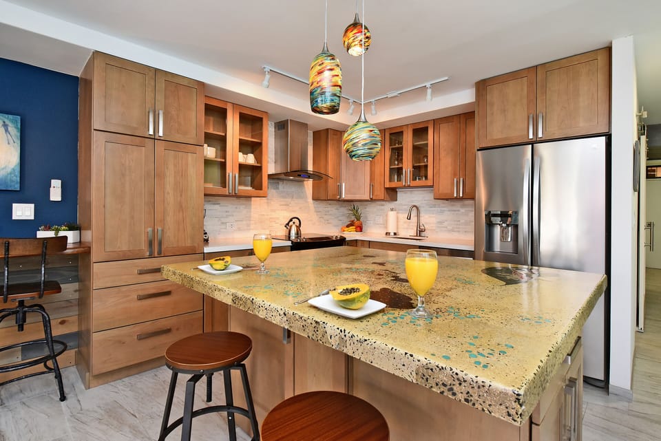 Luxury Condo | Private kitchen | Full-size fridge, microwave, oven, stovetop