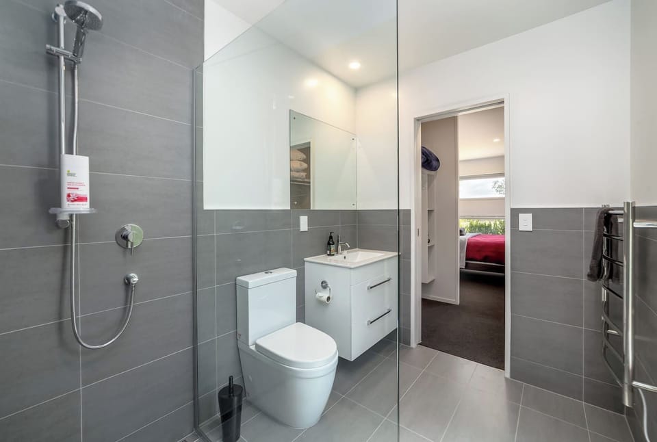 En-suite from the master bedroom through the walk-in wardrobe