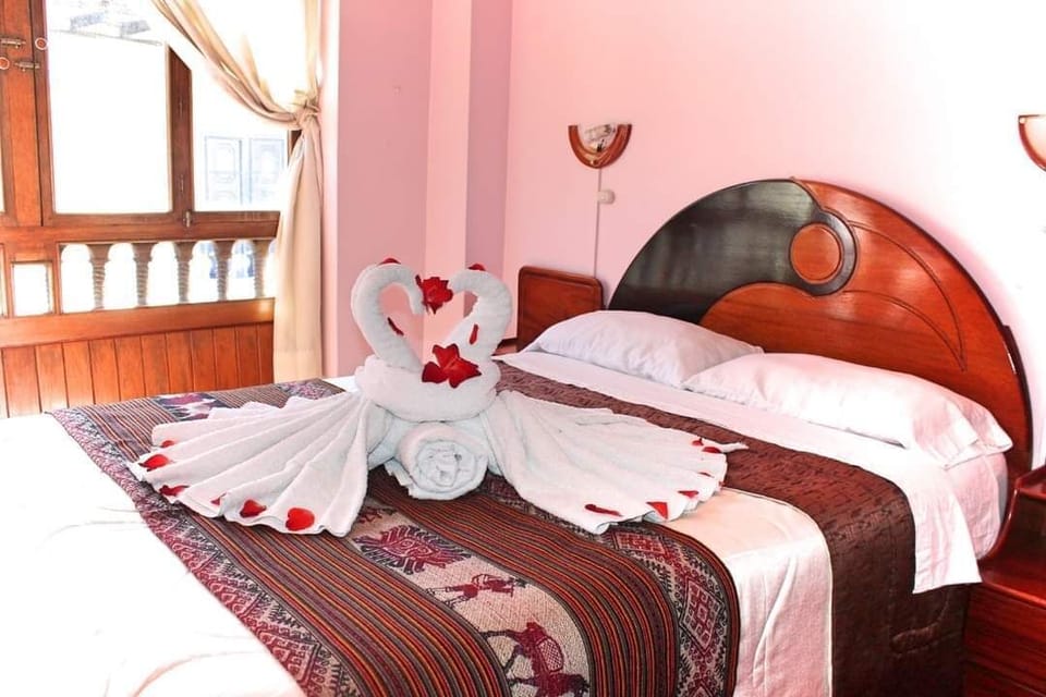 WiFi (free), bed sheets