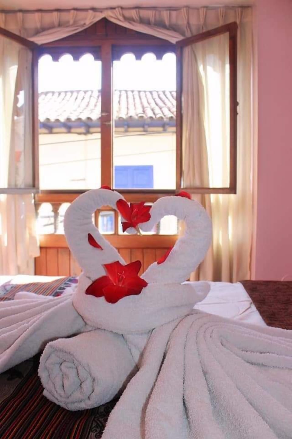 Free WiFi, bed sheets
