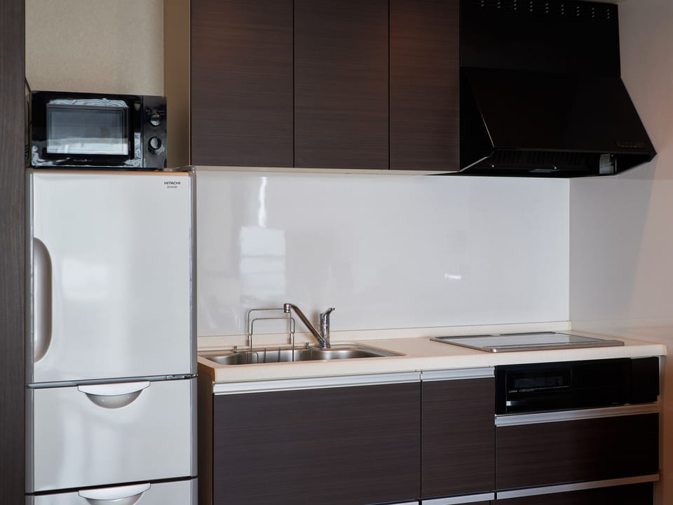 Deluxe Twin Room, Non Smoking | WiFi (free), bed sheets