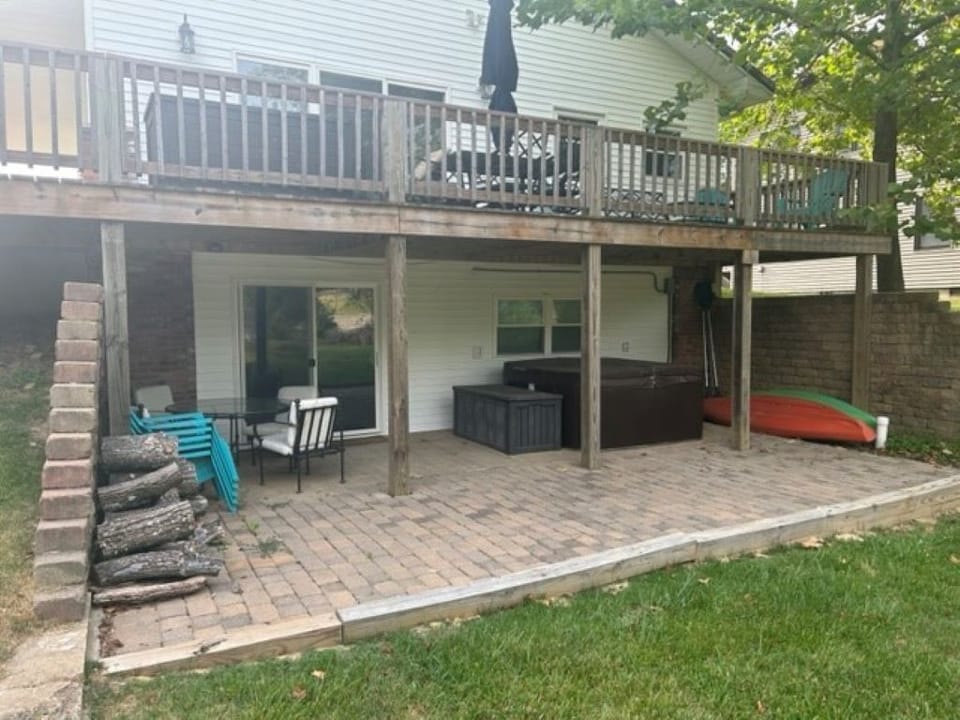 Back deck - upper deck & lower deck
Lower deck - hot tub and sitting area