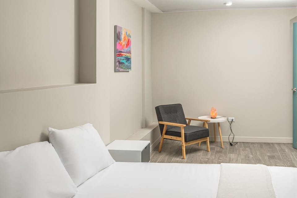 Deluxe Double Room | Free WiFi, bed sheets