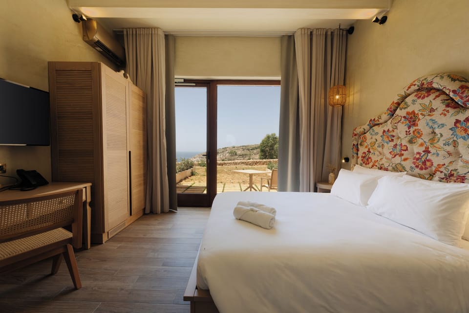 Deluxe Double or Twin Room | Premium bedding, memory foam beds, minibar, in-room safe