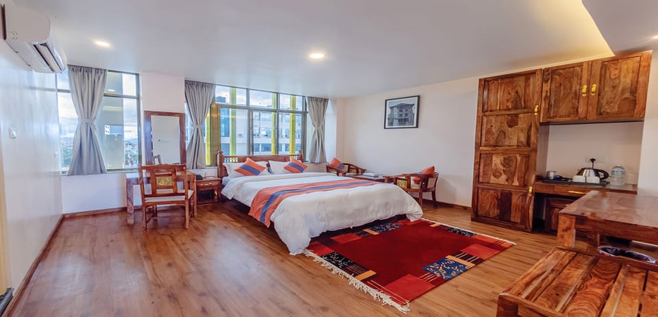 Deluxe Single Room | Free WiFi, bed sheets