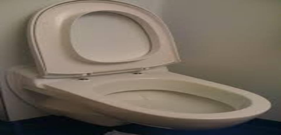 Shower, rainfall showerhead, towels, soap
