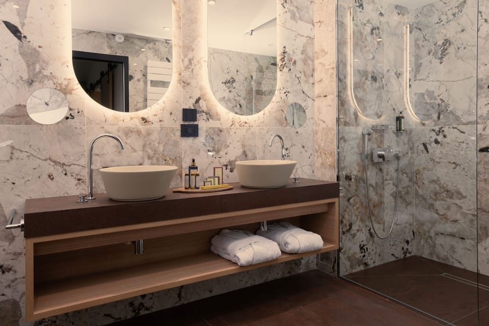 Suite | Bathroom | Separate tub and shower, jetted tub, rainfall showerhead, hair dryer