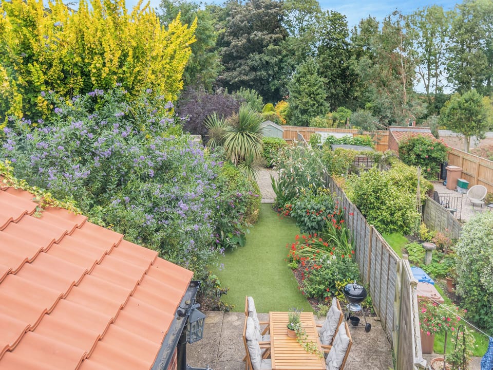 View | Mrs Cracker&rsquo;s Cottage, Lund, near Driffield