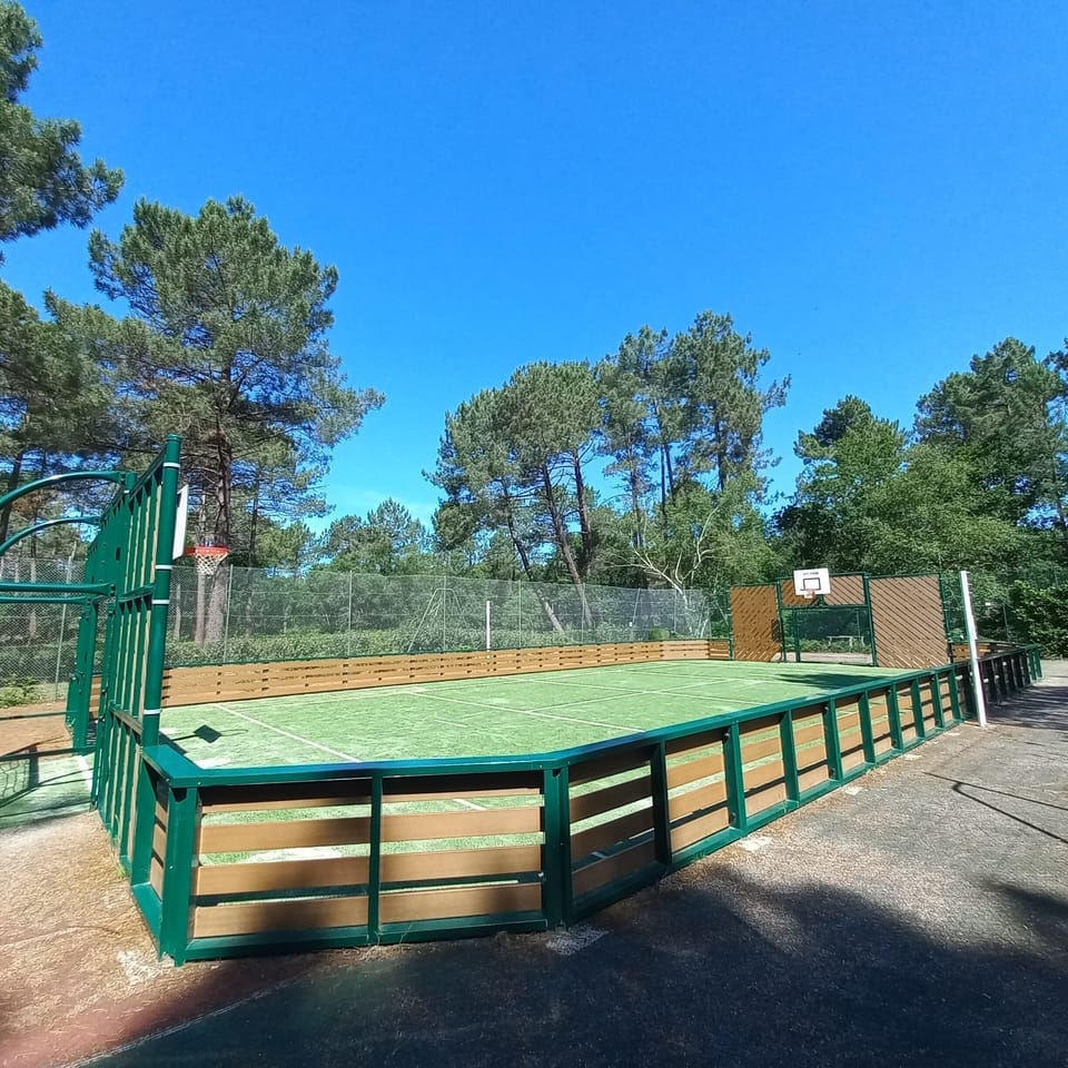 Sport court