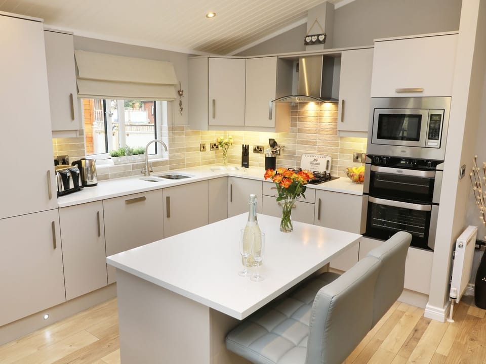 Fridge, dishwasher, electric kettle, toaster