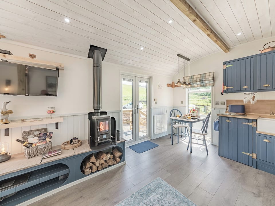Living room/dining room | The Liddel Dutch Barn - Liddel Holiday Properties, Saughtree, near Kielder