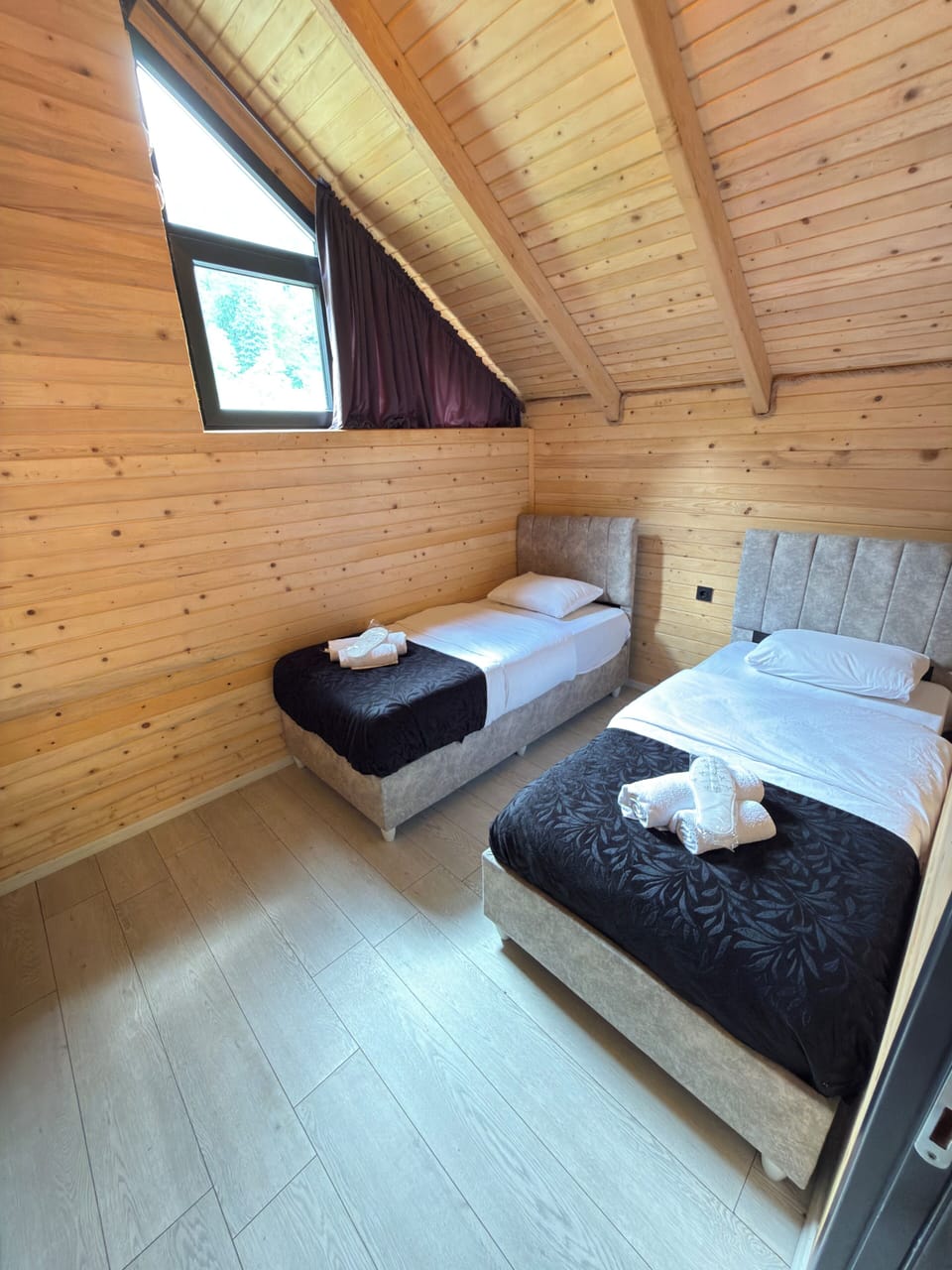 Luxury Suite | 2 bedrooms, Egyptian cotton sheets, premium bedding, desk