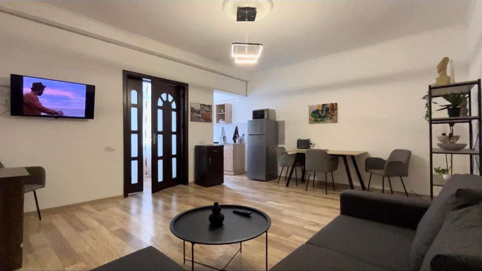 Apartment | Living area