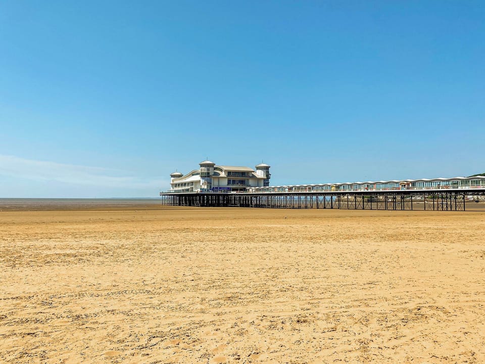 Surrounding area | West View, Weston-super-Mare