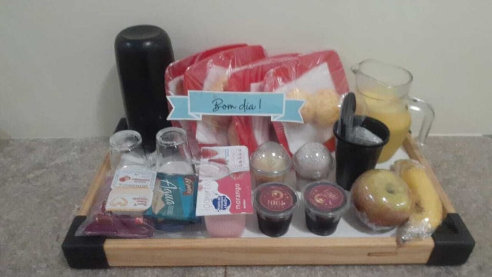 Free daily cooked-to-order breakfast