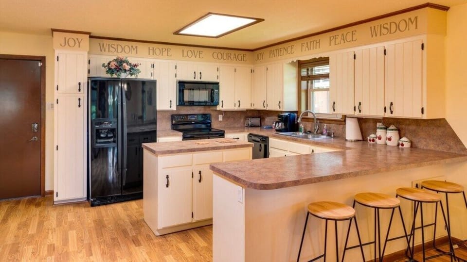 Kitchen offers Plenty of Prep Space