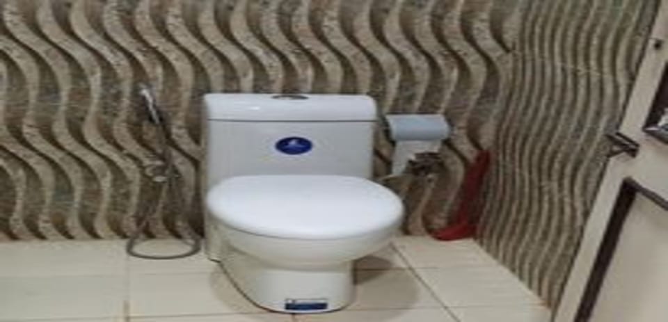 Shower, rainfall showerhead, towels, soap