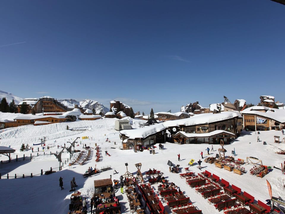 Snow and ski sports