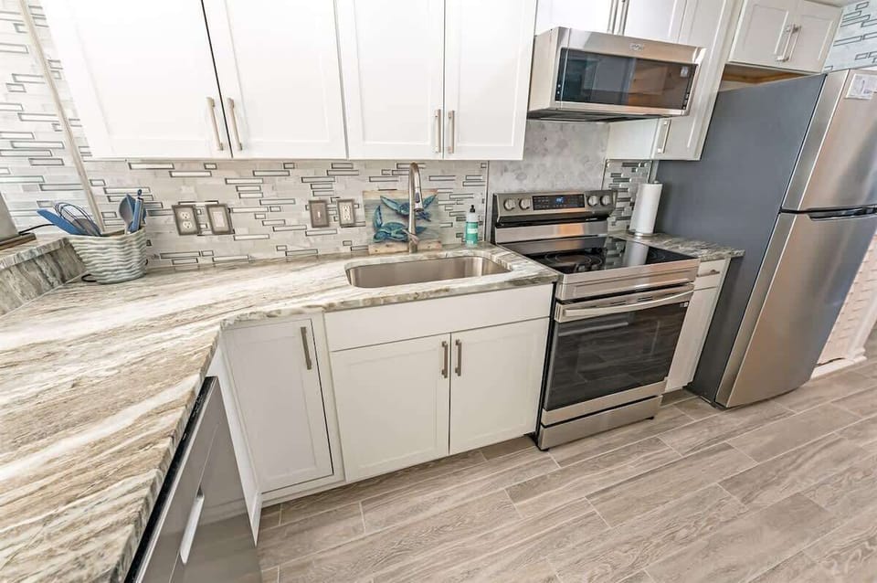 Large Kitchen Area
