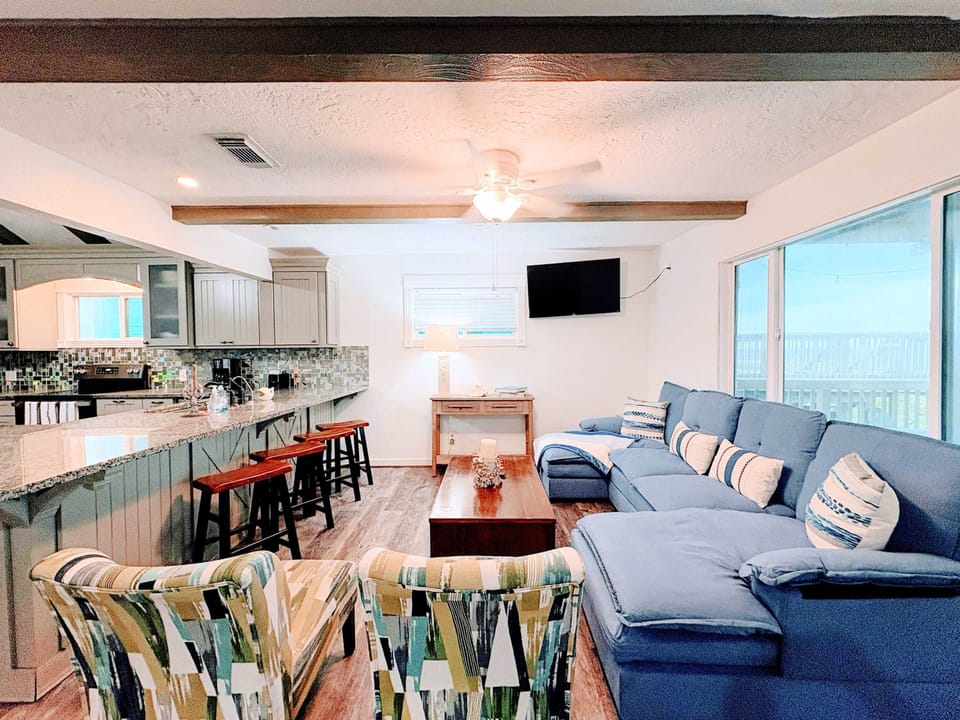 Brand new sectional added 5/29/25